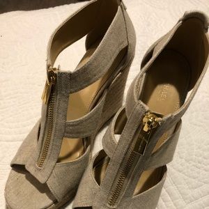 Michael Kora sandals
